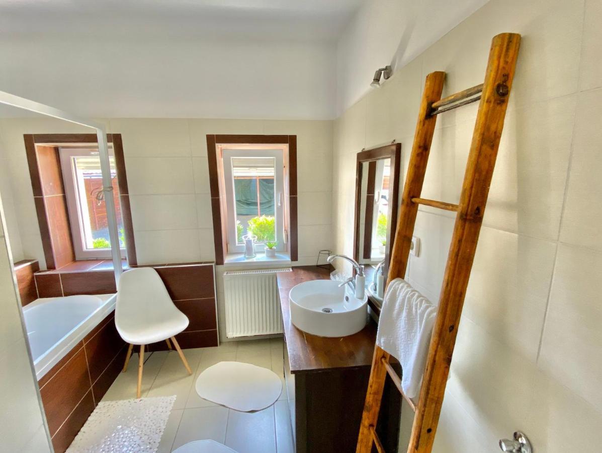 Biborlak 6 Apartment Villany Luaran gambar